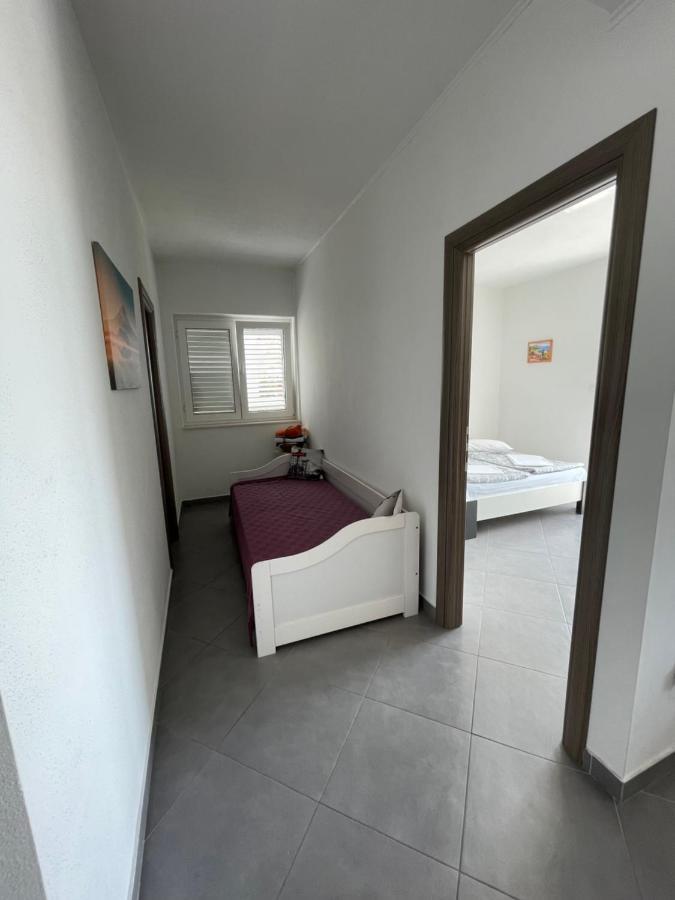 Apartments Nevistic Ποντστράνα Εξωτερικό φωτογραφία