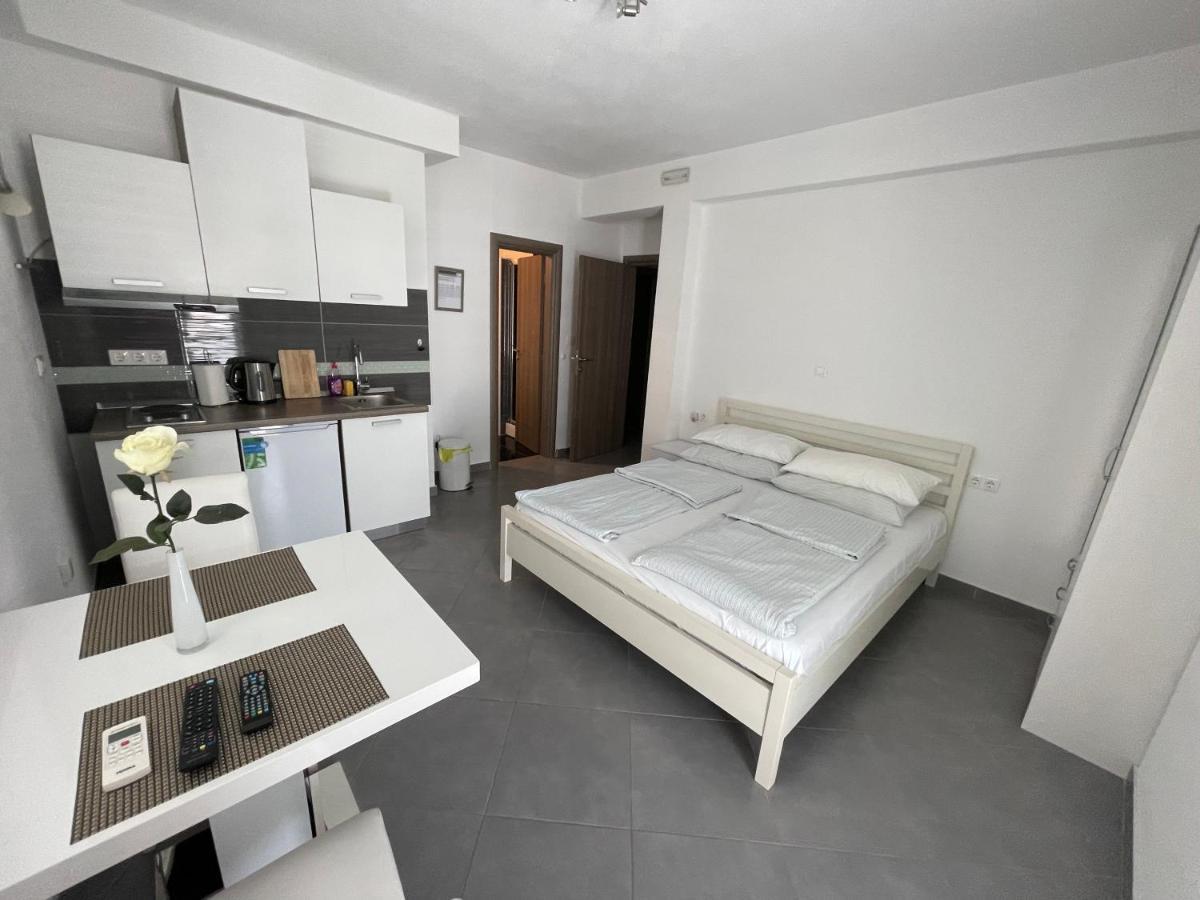 Apartments Nevistic Ποντστράνα Εξωτερικό φωτογραφία