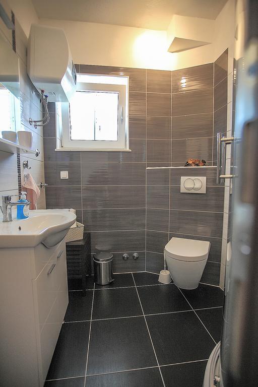Apartments Nevistic Ποντστράνα Εξωτερικό φωτογραφία