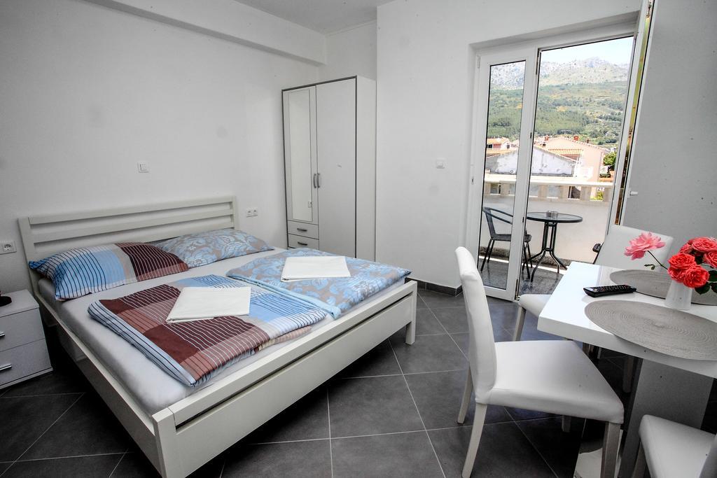 Apartments Nevistic Ποντστράνα Εξωτερικό φωτογραφία